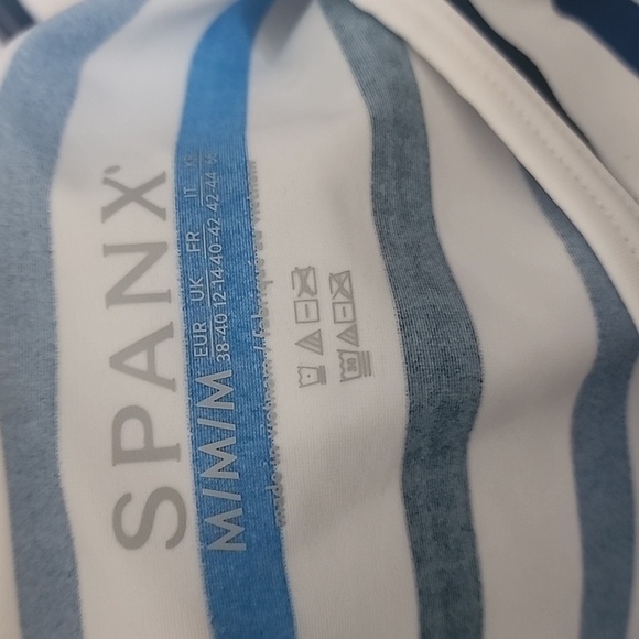 SPANX Ocean Stripe Coastal Blue Swim Shirt long sleeve - Picture 8 of 9